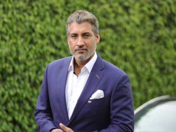  ధోనీని కెప్టెన్ చేయండి..