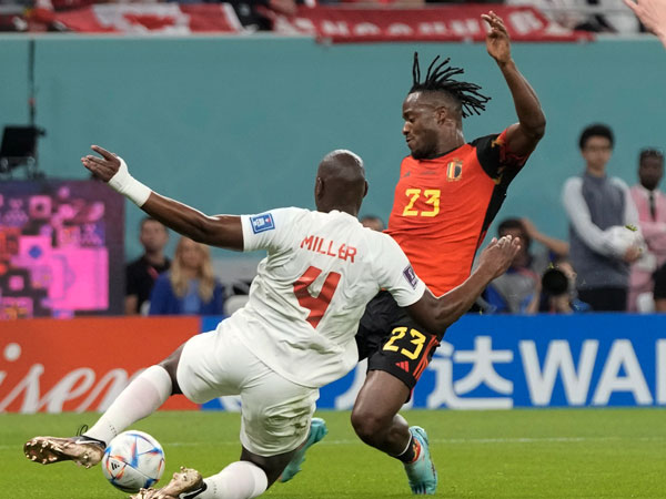 Belgium narrowly wins over Canada to equal Brazil record of eight consecutive wins in World Cup group stage