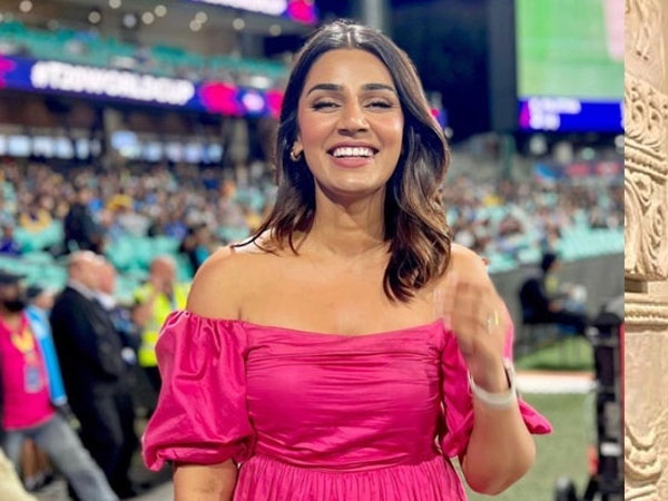 చెంప చెళ్లుమనేలా సమాధానం..