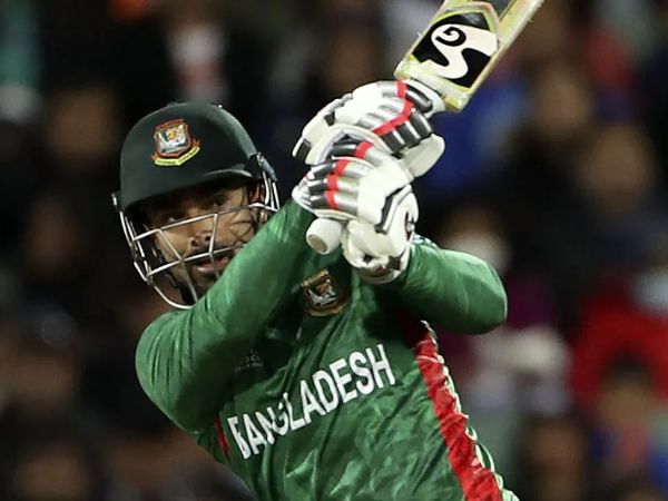 కట్టి పడేసిన లిట్టన్..