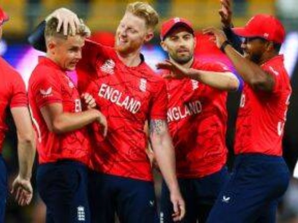  ఇంగ్లండ్, ఆస్ట్రేలియాది అదే పరిస్థితి..