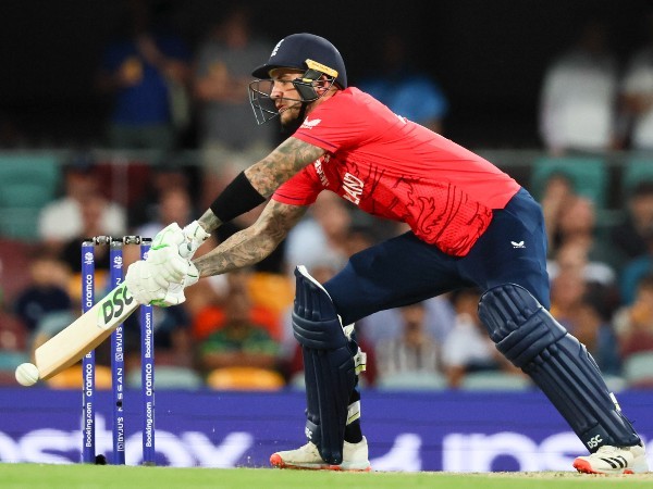 ఊహించని షాక్..