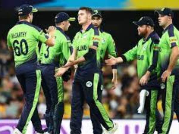 చివరి ఓవర్లల్లో..