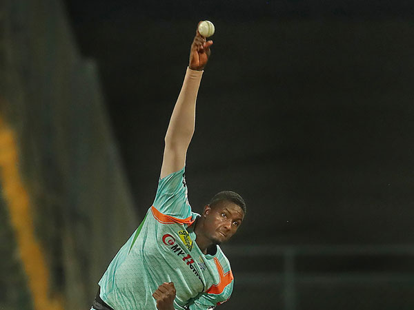 జేసన్ హోల్డర్