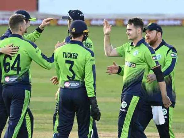 ఐర్లాండ్ అడ్డు..