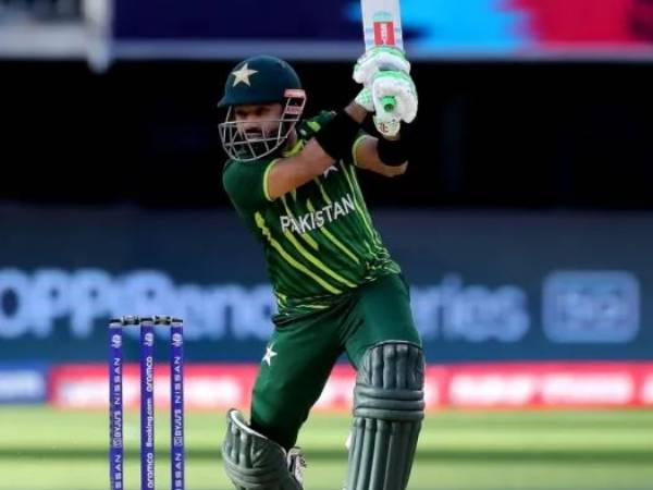 దక్షిణాఫ్రికాకు చుక్కలు.. దక్షిణాఫ్రికాకు చుక్కలు..