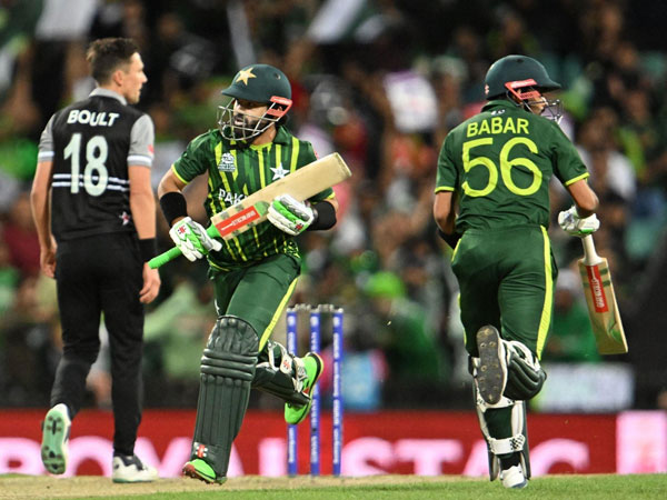 అదిరిపోయే ఆరంభం..