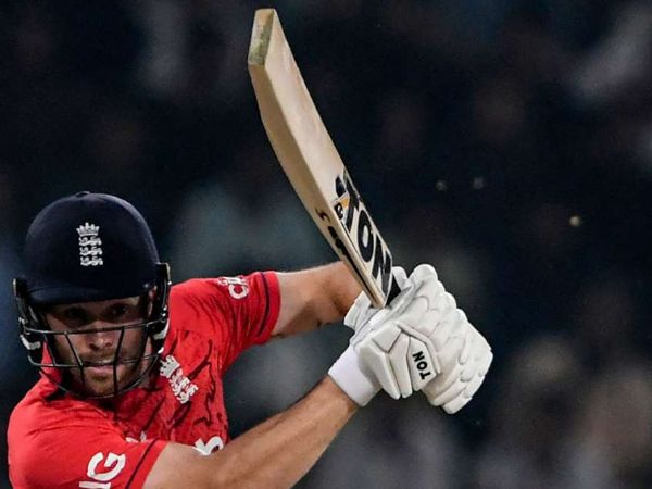 ఎవరీ ఫిల్ సాల్ట్..