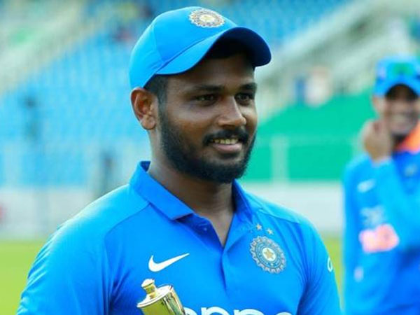 సంజూకు చోటివ్వకుండా..