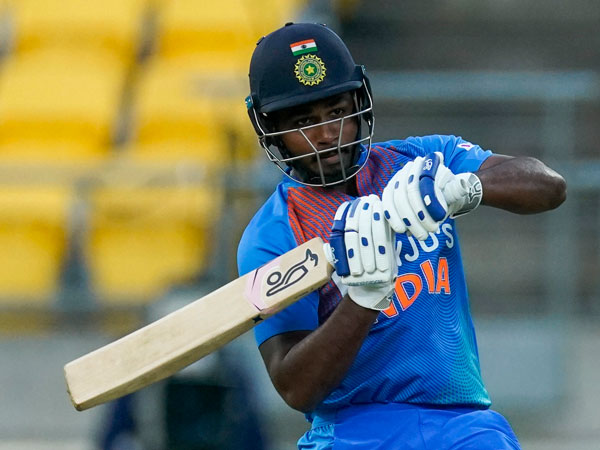 సంజూనే ఆటలో అరటిపండు..!