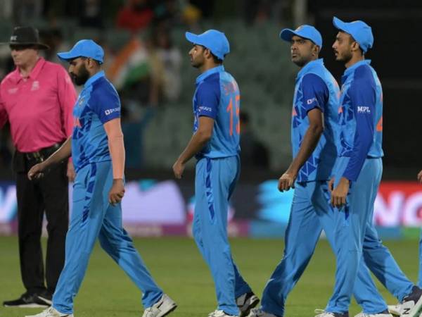 వాళ్ల గురించేనా?