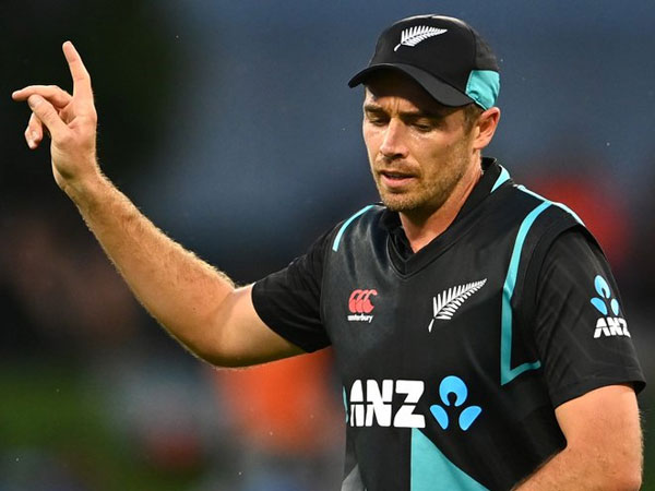 చెలరేగిన సౌథీ..