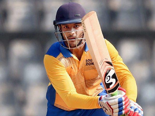 ఓపెనర్‌గా..