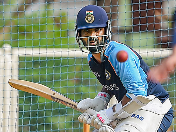 రహానే, ఇషాంత్‌పై వేటు..