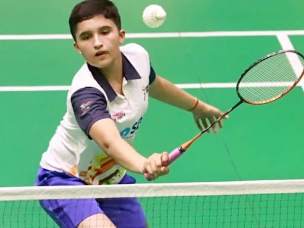 జూనియర్ల జోరు..