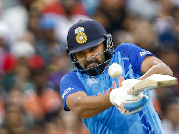 రోహిత్ బ్యాటింగ్‌‌కు ఫిదా..