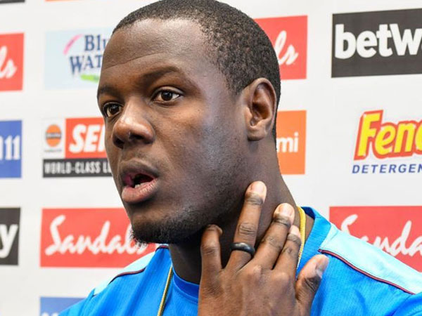 కార్లోస్ బ్రాత్‌వైట్