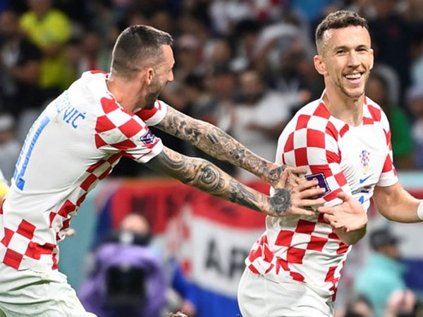  సమం చేసిన పెరిసెచ్‌