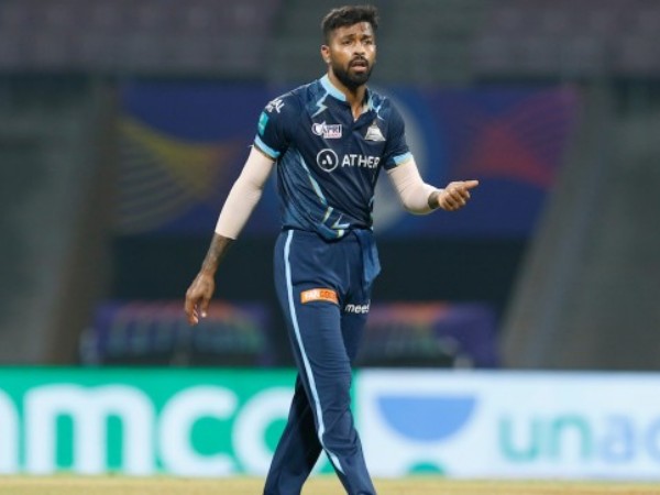  అనుకున్న వాళ్లందర్నీ కొనేసింది