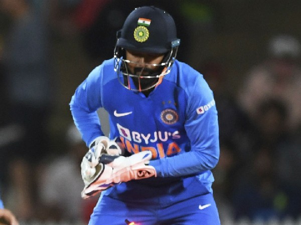 రాహుల్‌కు కీపింగ్..!