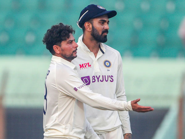 కుల్దీప్ మాయ..