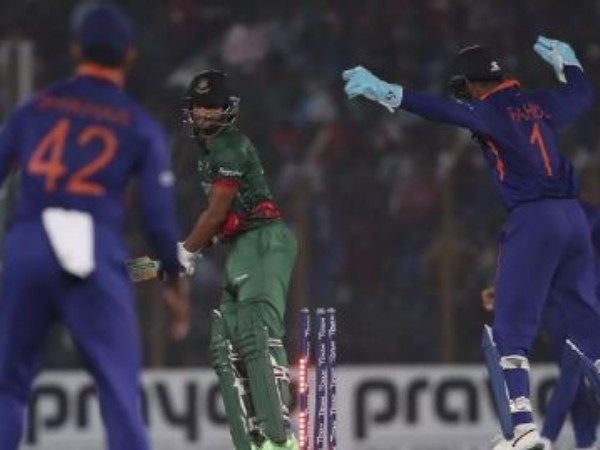 ఆరంభం నుంచే..