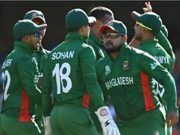 షకీబ్ ఒక్కడే..