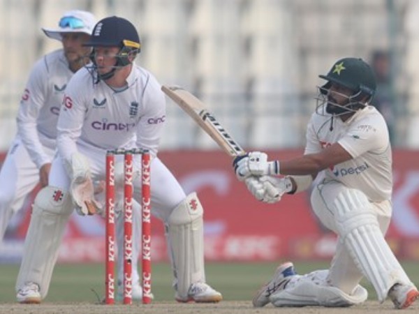  షకీల్ ఔట్ కావడం వల్లే..