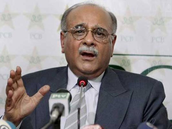 క్రికెట్‌లోకి రాజకీయాలు వద్దు