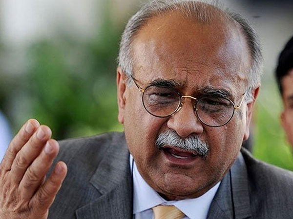 భారత్-పాక్ సిరీసులపై..