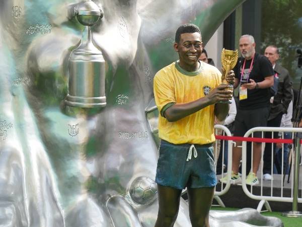 పీలే పేరు ఎలా వచ్చిందంటే..