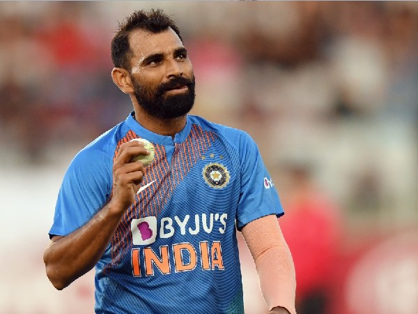 టెస్ట్‌ల్లో కష్టం..