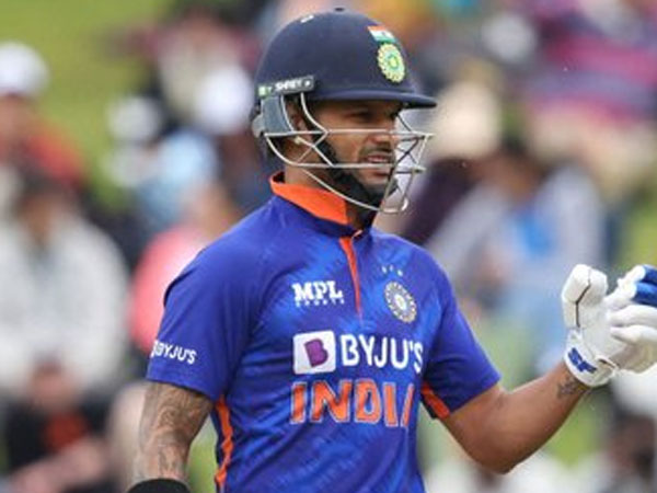 Dinesh Karthik says Could Be A Sad End To A Glorious Career on Shikhar Dhawan