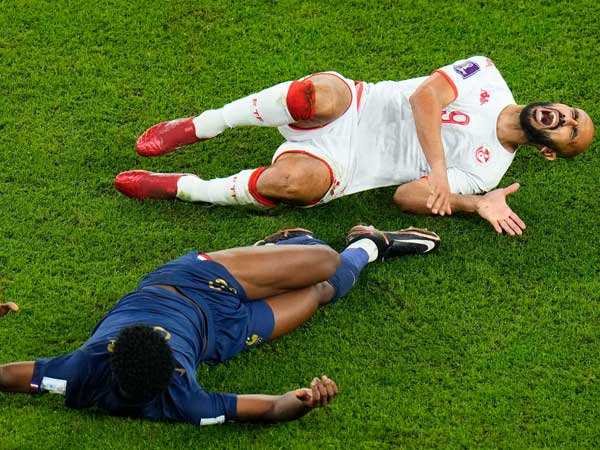 నాకౌట్ ఆశలతో..