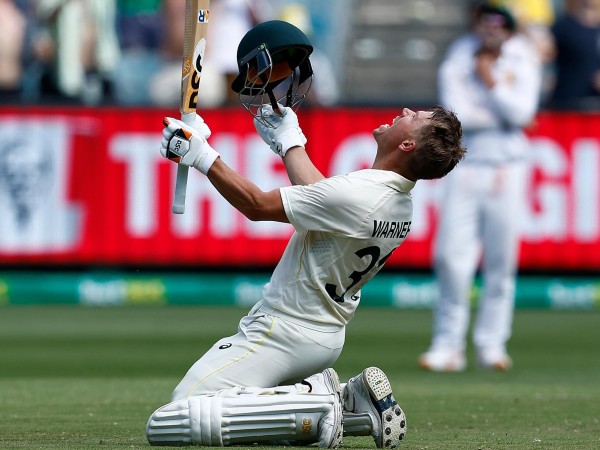 వార్నర్ రికార్డుల జోరు.