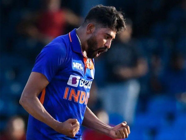 సిరాజ్‌తో పరాచికాలా?