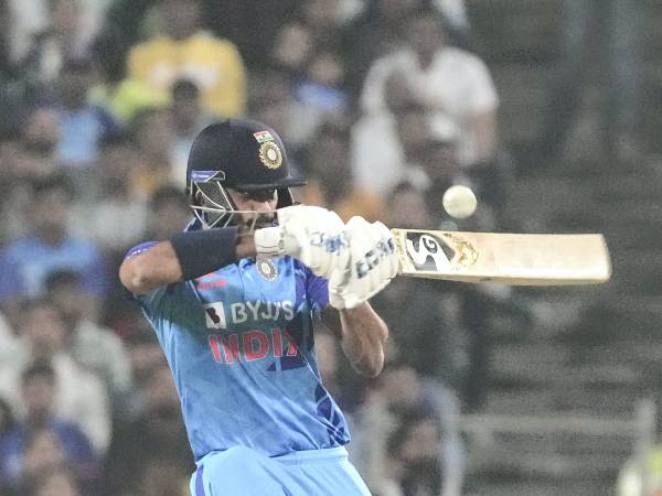 తొలి హాఫ్ సెంచరీ