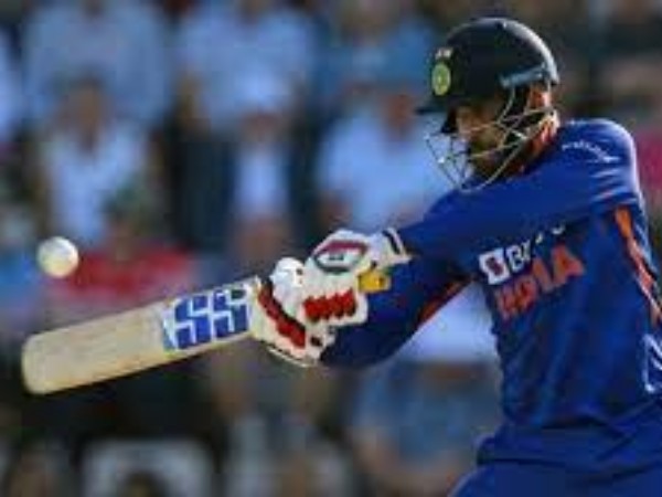  టాపార్డర్‌లో రాణించాడు..