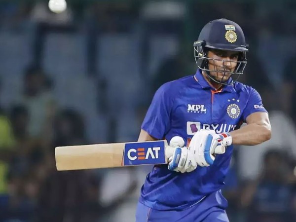 సేమ్ టూ సేమ్ అవుట్!