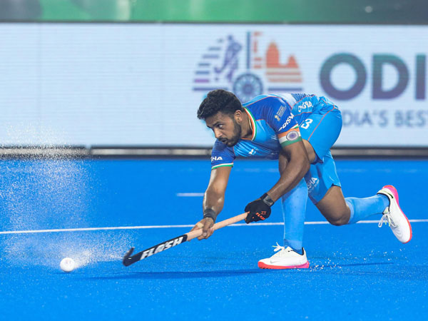 చివర్లో ఎల్లో కార్డ్..