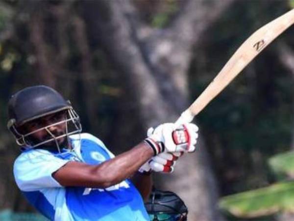 అవకాశం ఇవ్వకుండానే..