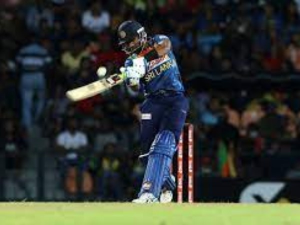  మెరిసిన శివమ్ మావి..