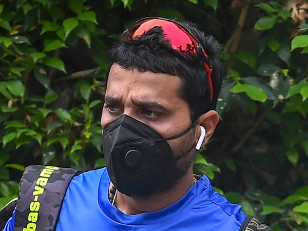 ఫారిన్ లీగ్స్ కోసం.. ఫారిన్ లీగ్స్ కోసం..