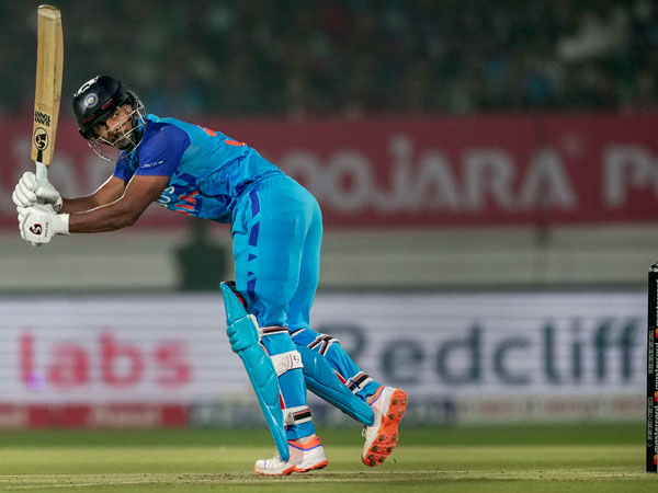 మిడిలార్డర్‌లో సూపర్ బ్యాటర్లు