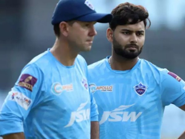 పంత్ రిప్లేస్‌మెంట్ కోసం చూస్తున్నాం..