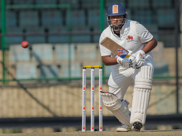 సర్ఫరాజ్ సూపర్ బ్యాటింగ్..