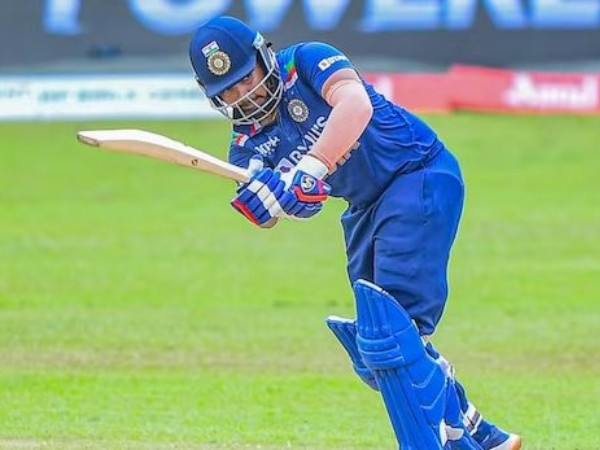  400 కొట్టాల్సింది..