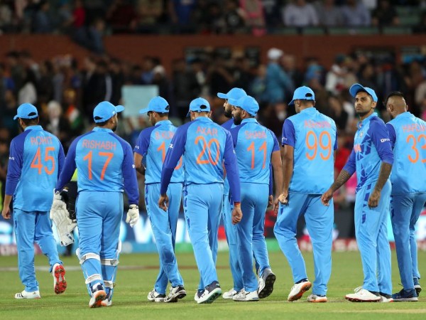 కుర్రాళ్లకు మంచి అవకాశం..