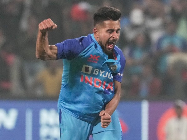 అనుభవంతో సత్తా చాటుతాడు