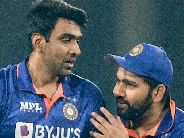 కెప్టెన్ల జోక్యం ఎందుకు...?